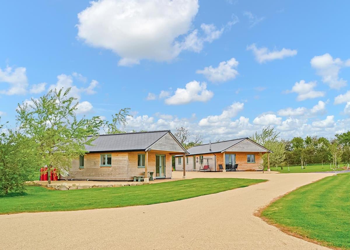 Little Moorland Farm Lodges Chapel Allerton Екстериор снимка
